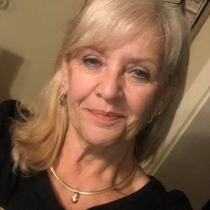 Meet your Posher, Diane